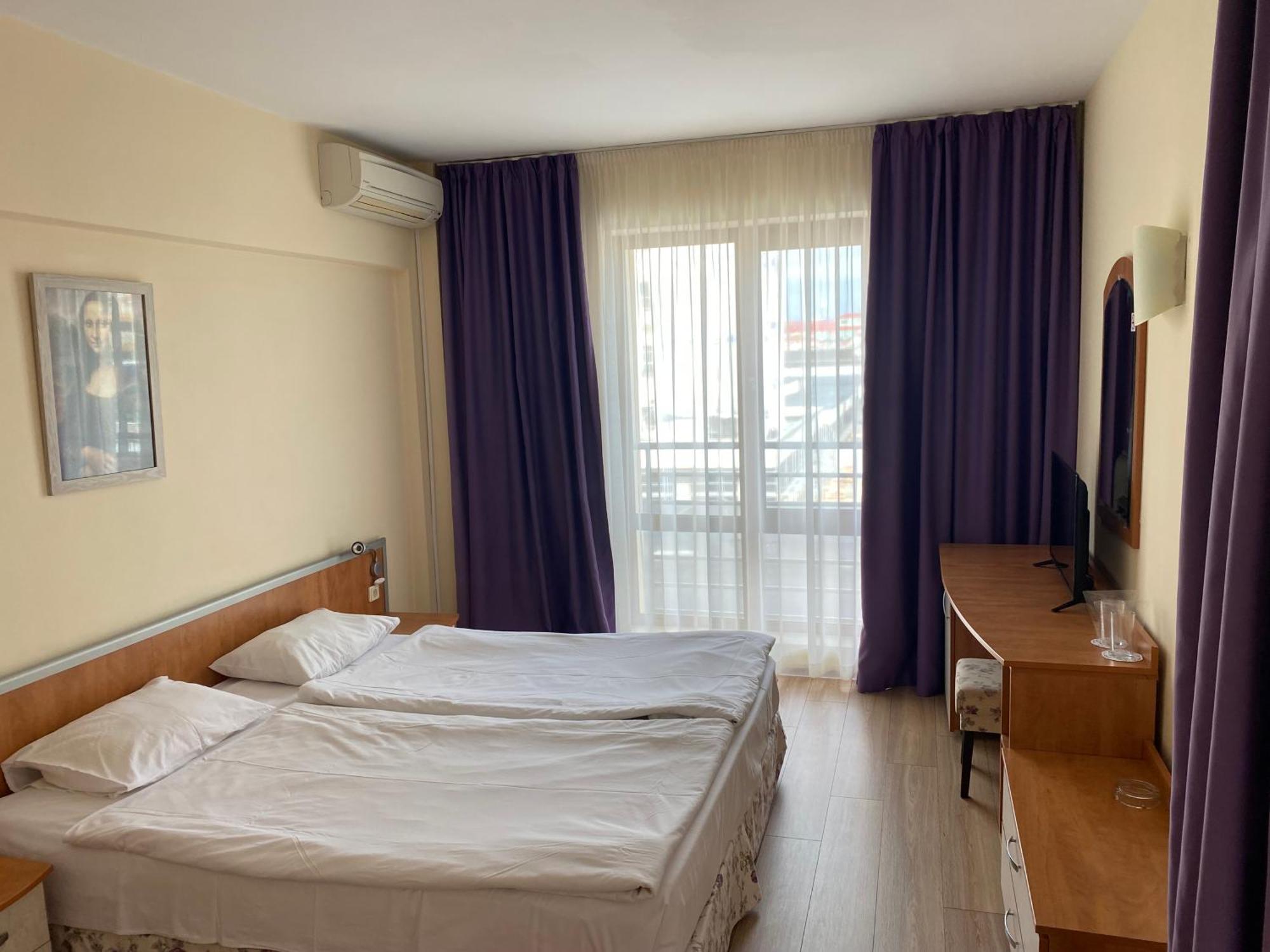 Hotel Atol Slantschew brjag Exterior foto